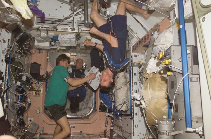 File:Foale ZeroG.jpg