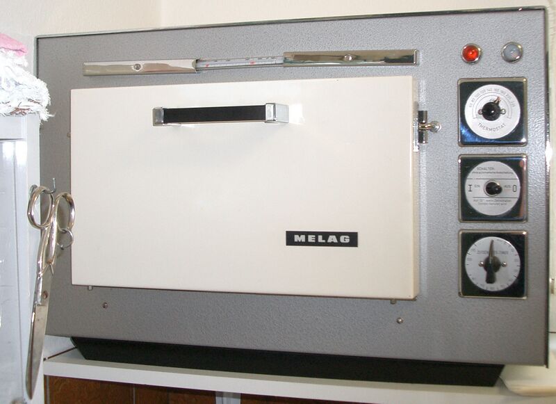 File:2003-12-03-Heissluft-Sterilisator.JPG