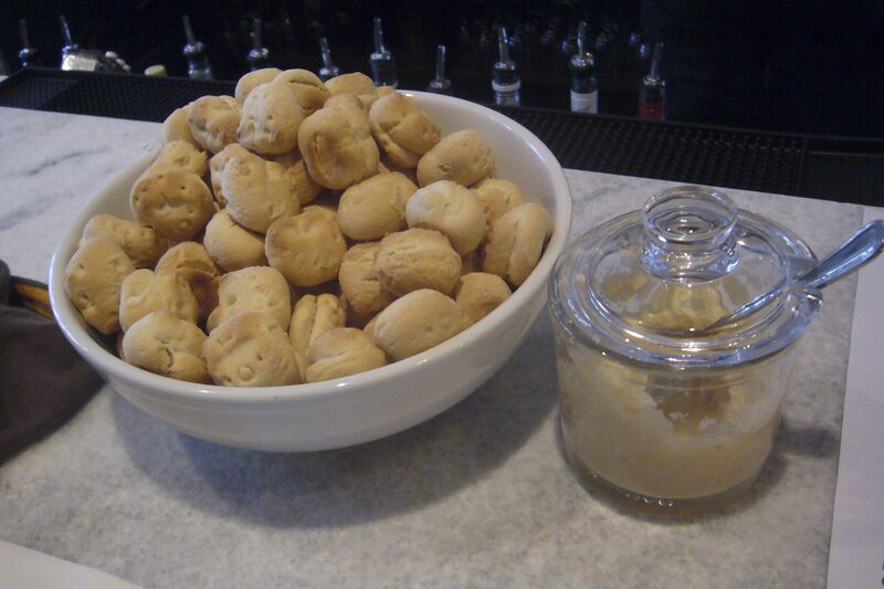 File:Oyster Crackers.jpg