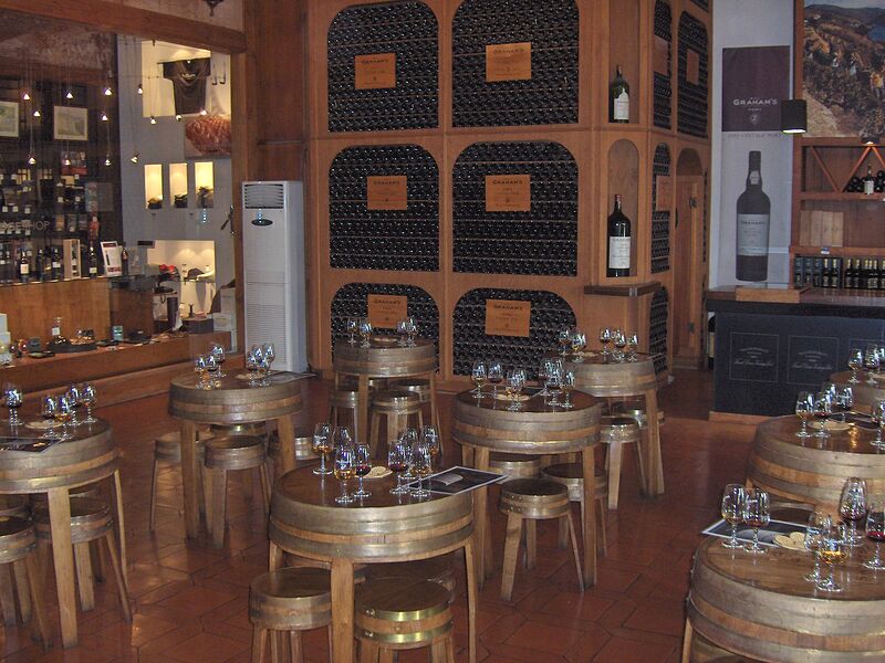 File:Porto.Grahams02.jpg