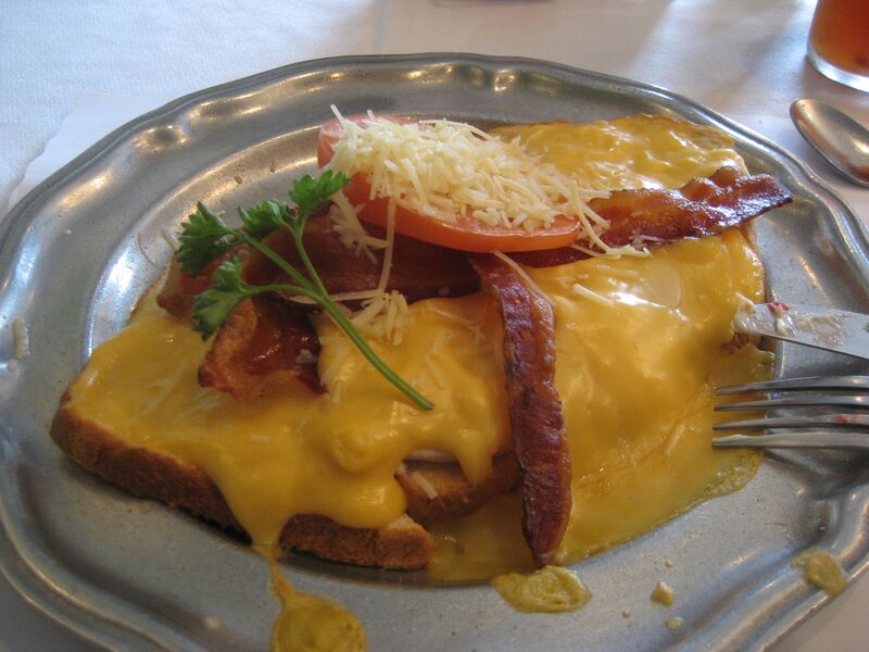 File:Hot Brown Kurtz.jpg