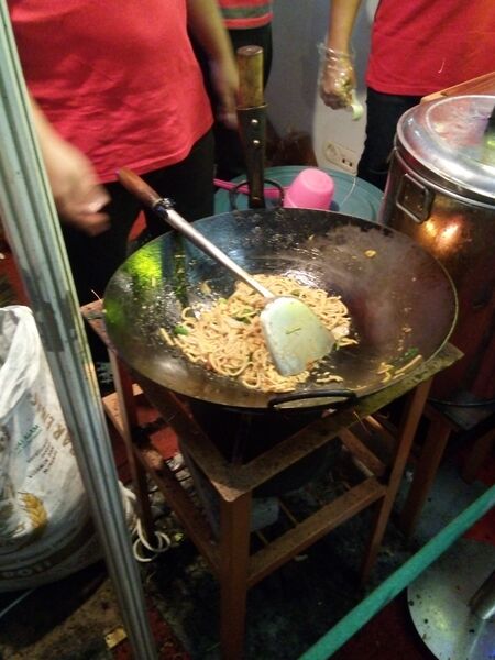 File:Masak mie goreng jawa1.jpg