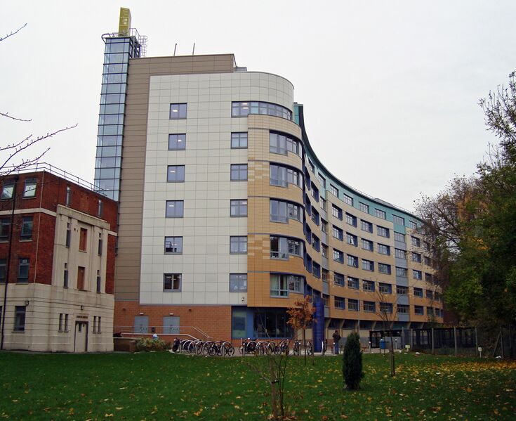 File:University Hospital Lewisham Riverside02.jpg