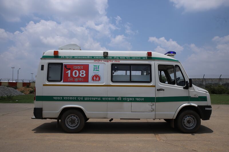 File:108 Ambulance.jpg