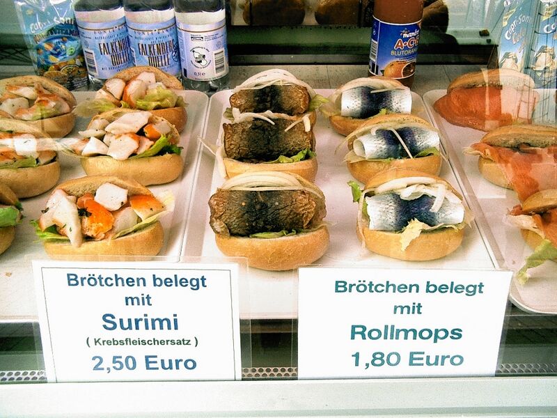 File:Fischbrötchen.JPG
