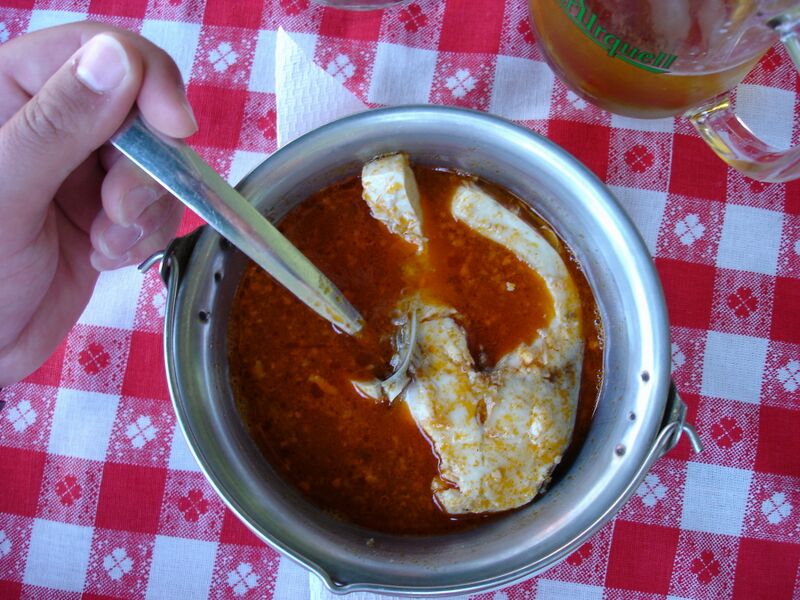 File:Hungarian soup 03976.jpg